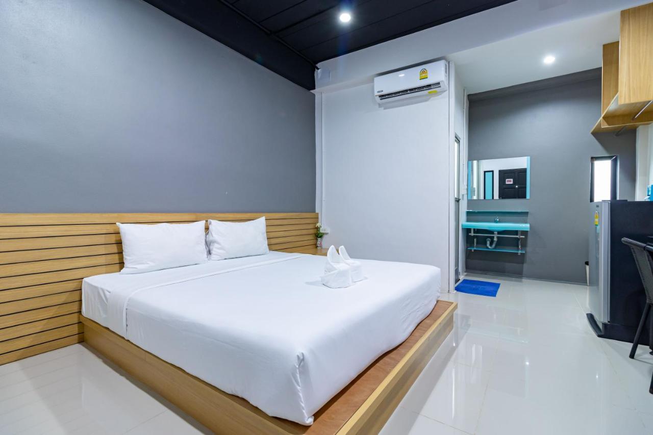 Cs Klongtoey Grand Resort Ban Yep Chaeng Bagian luar foto